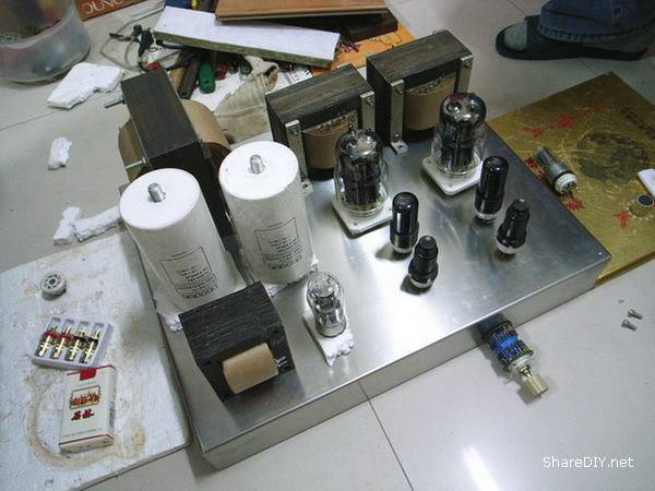 为一位著名纪实摄影家好友制作的6C33C-B单端机制作