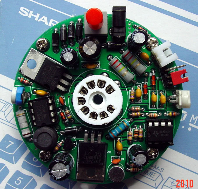 DIY��гָʾ���ӹ�6E2(è��)��ƽָʾ��·