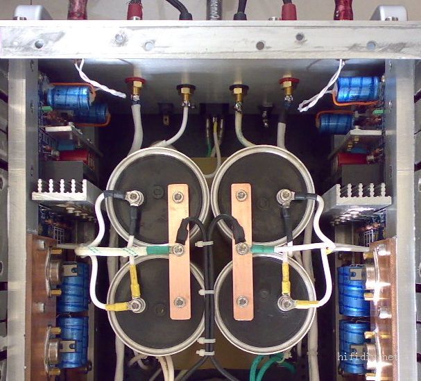 l6JUEknp.jpg