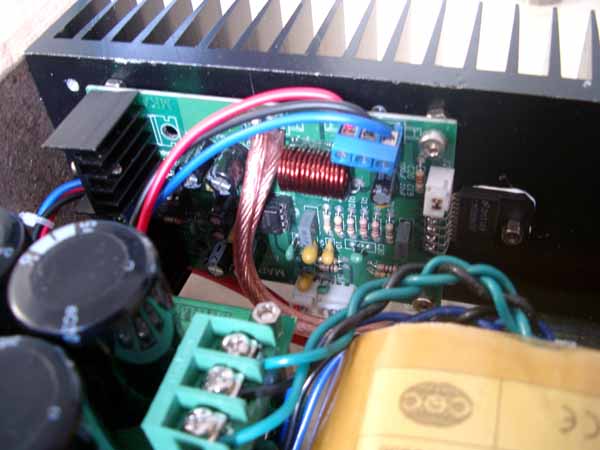 һLM3886TF