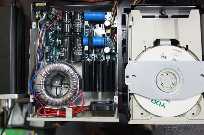 CD ROM ת  