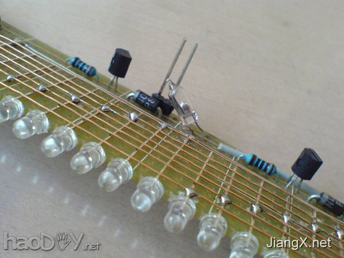diy LEDҡҡ汾-32ֻLEDҡҡ ͼֽ
