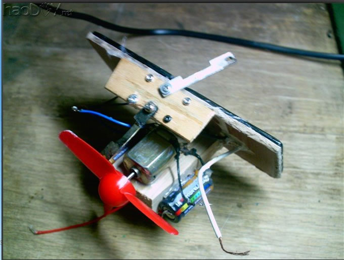 自制太阳能风扇充电二合一