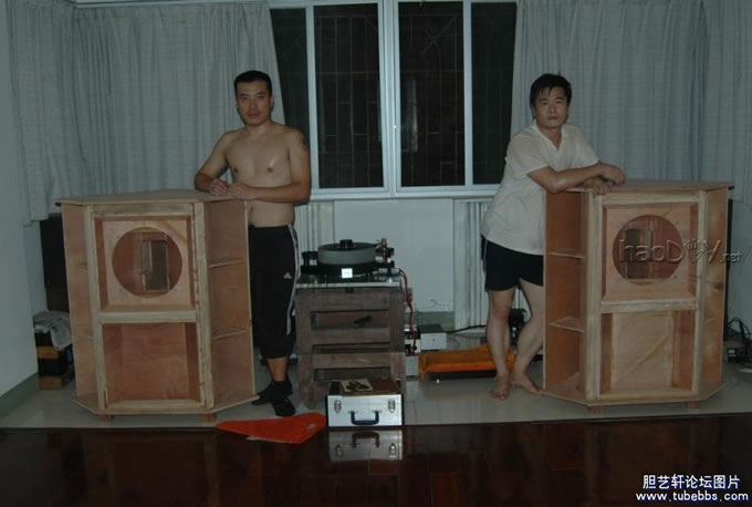 完工留念2.jpg