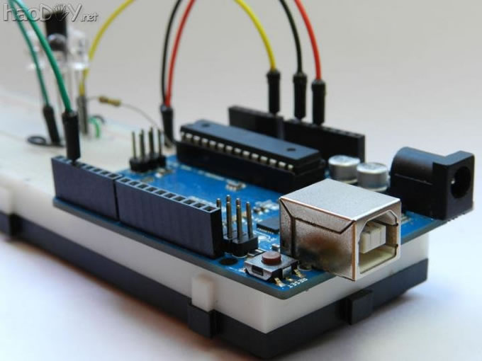 Arduinoһ򵥵ĺӽ