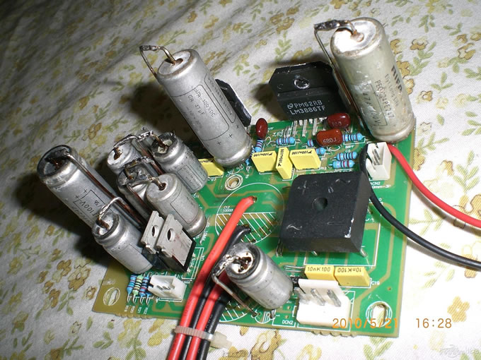 点击查看原图 惠威T200B音箱摩机记 用rifa电解电容(10)