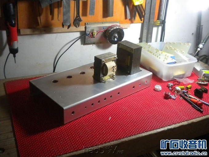 ����һ̨50W���ӹܼ����Ŵ������� ����Ƶ ����·ͼֽ(10)