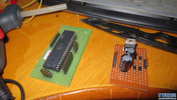 IMG_0439.jpg 六路音频切换器 单片机控制,小巧带外壳,无底噪