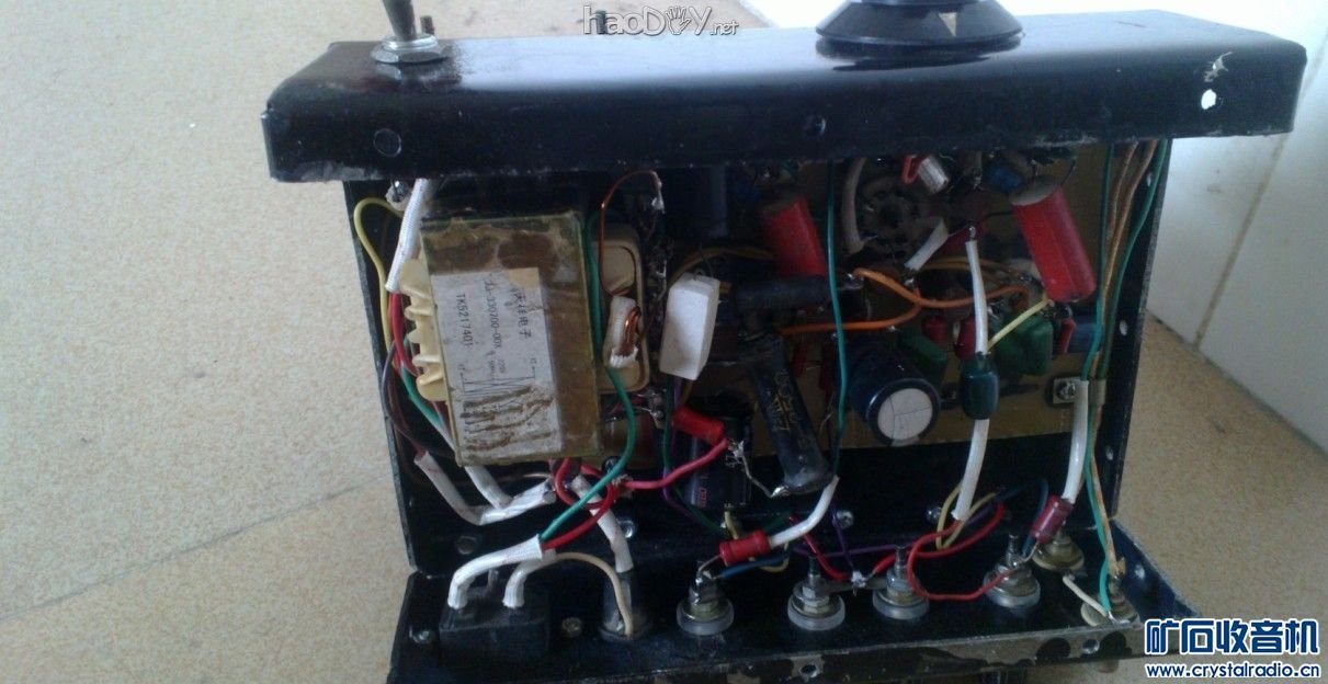 第一次装配很乱的底部。加了一只灯丝牛,.jpg 6N3 SRPP推6P1电子管 单端胆机功率放大器(2)