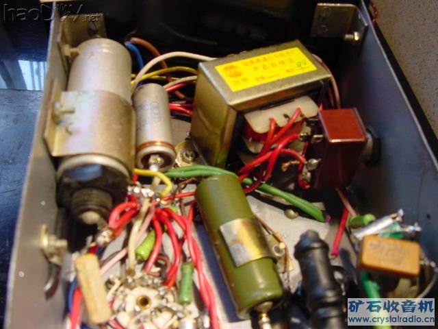 DSC05257.JPG 红灯711电子管收音机