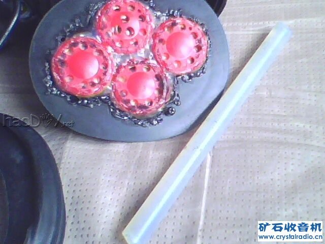 20090604_aa59b6deacd9a4b6b909gaJd5UHRAZfV.jpg 我的第三台矿石收音机