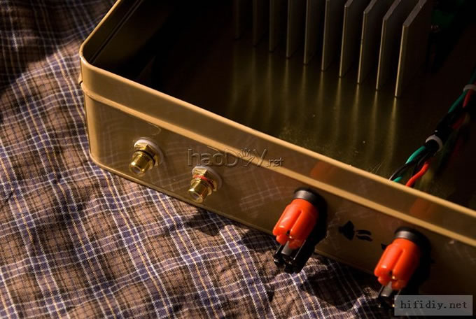 澳门盒装LM1875功放(2)