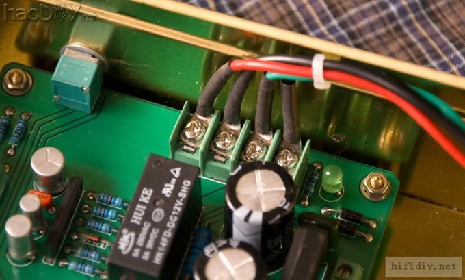 澳门盒装LM1875功放(2)