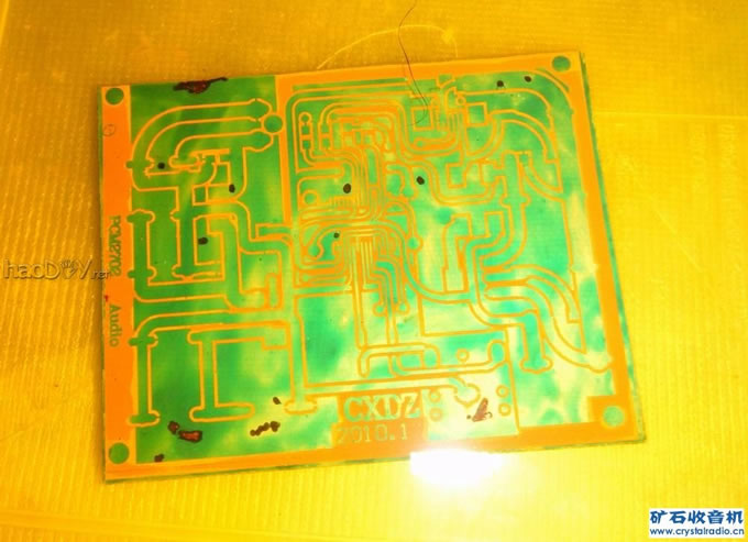 涂覆感光油和感光步骤忘记拍照了了,遗憾啊! 再造PCM2702制作USB声卡,试验感光油制精度PCB板 附电线路图纸!(2)