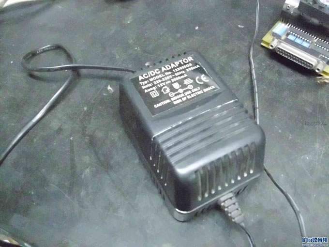 12V2A直流稳压电源 12V2A直流稳压电源