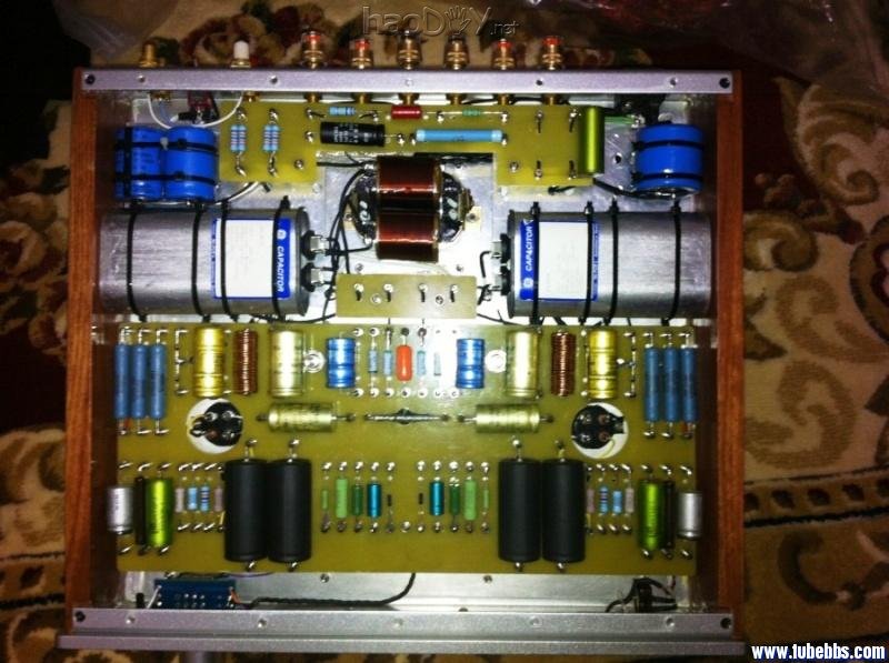 小弟的12at7+6v6+300B电子管单端胆机功放完成了!灰常的高兴