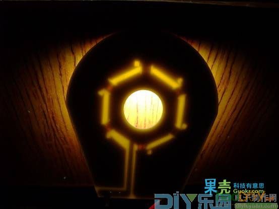 ˫ͨLEDС̨