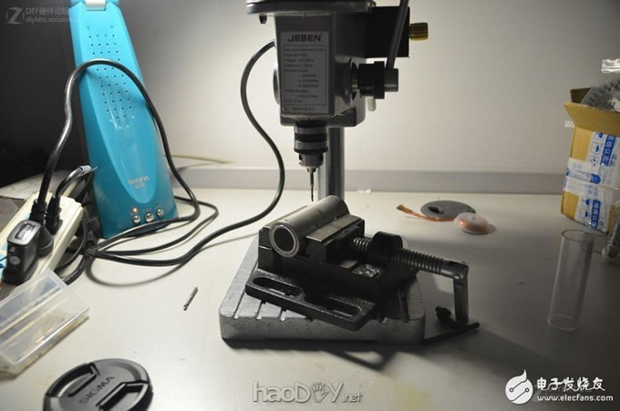 专业工程师制作的DIY多功能移动电源充电器