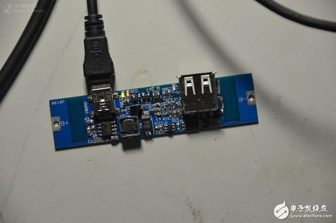 专业工程师制作的DIY多功能移动电源充电器