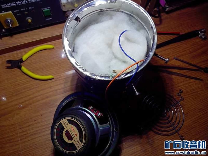 当初还用了吸音棉 拉低低音 当初还用了吸音棉 拉低低音