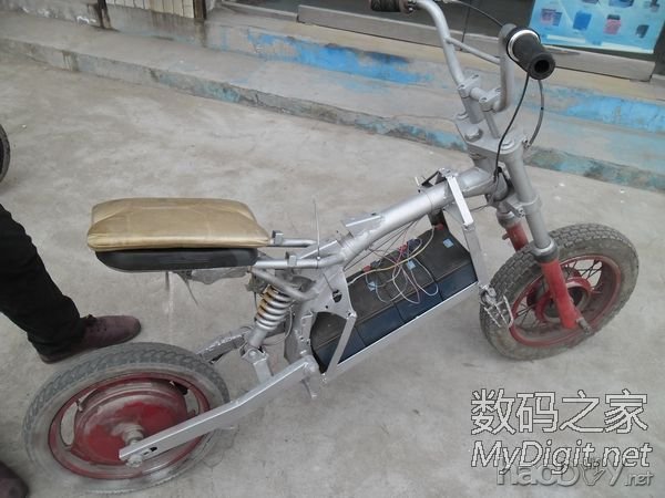 Ƶ綯