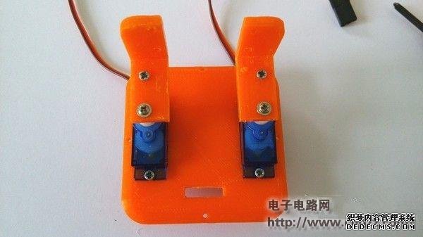 旋转跳跃不停歇,3D打印一个会跳舞的机器人