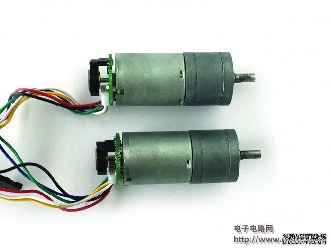 ����ʦ�ϰֶ��еļ��ܣ�˧�޵�ԽҰƽ��С��