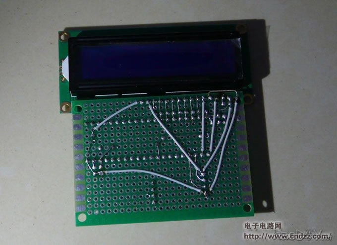 ���еĻ����ӳ�������