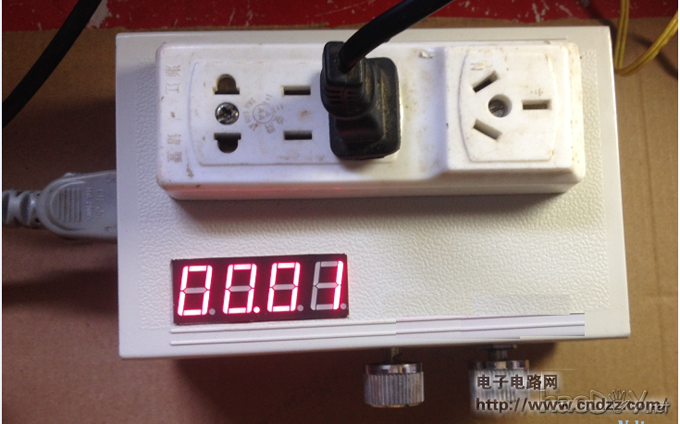 智能家居的基础:51单片机智能插座