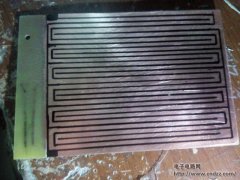 ������α��������������飬�̲�