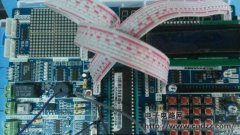 ����լ���һ�������led������̰������Ϸ����������