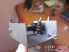 �����������Ȼ���÷Ͼɻ�ľ�͵��DIY����