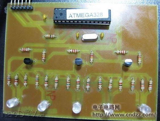 ҹè�ӱر����ɵ�ɫ���̵�