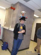 ����ͷ�ϵ���˹����Ȧ���ȷ����ֽ���