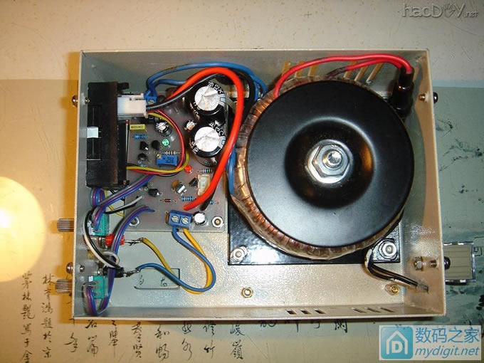 0.02~15V0.02~2AѹʵõԴ