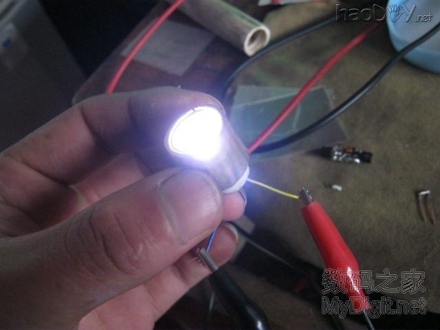 ˸ӣ˸LEDֵͲ