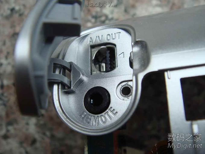 SONY DCR-SR200EӲװUSBӿ