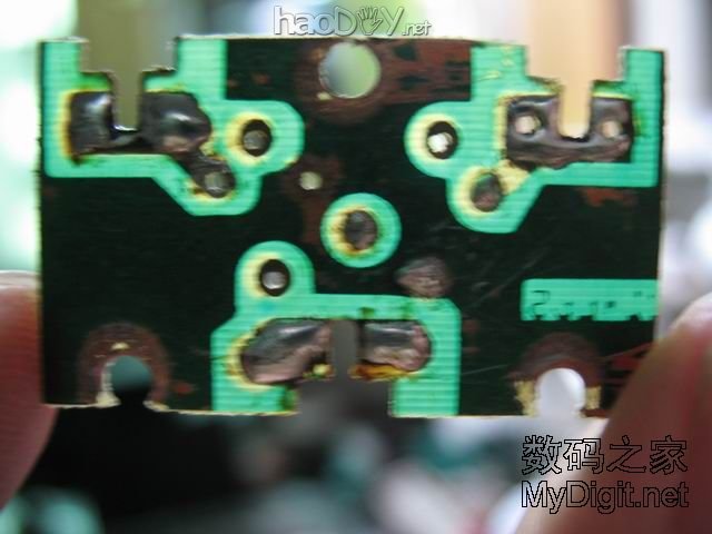 ߹