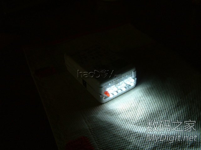 СоƬATTINY13׹LEDƣֱ֧׼Ƶ