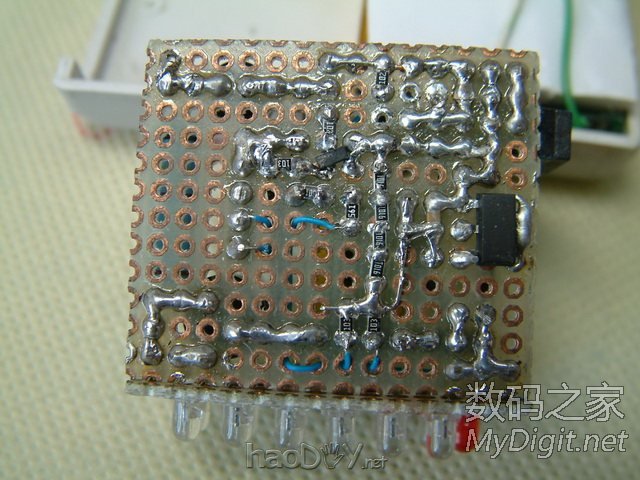 СоƬATTINY13׹LEDƣֱ֧׼Ƶ