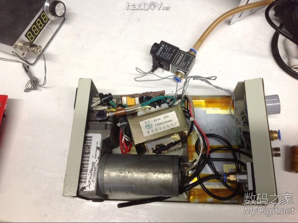 HAKKO 太贵了 D个屌丝牌吸锡器 HAKKO 太贵了 D个屌丝牌吸锡器