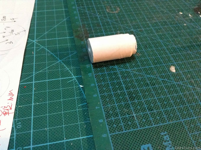 ڰ