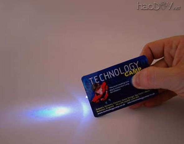 Ƭ