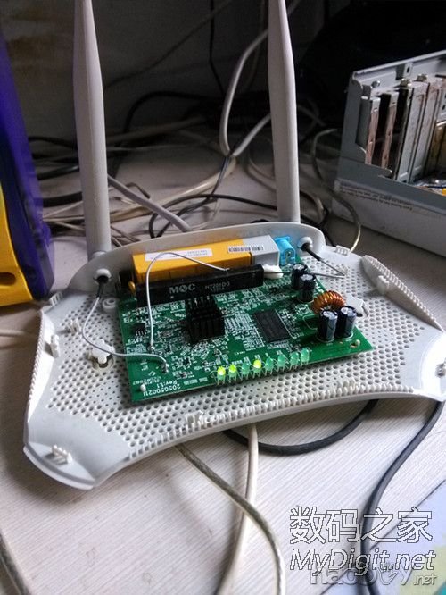 Ӳ��TP-WR845N V1.0·����ˢOPENWRT�̼�