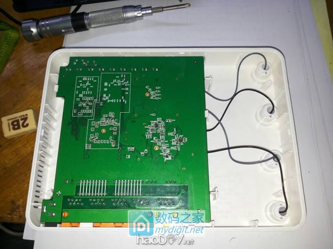 本来要搞大事情的,没编辑好。。。。唉 本来要搞大事情的,没编辑好 无线路由器改装