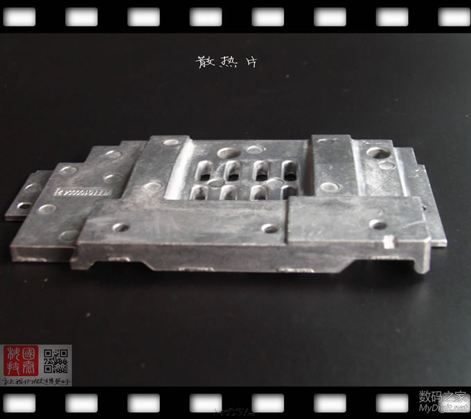 零成本破解新奇骏车机必须装在车上才能使用的限制,不需要拆机!