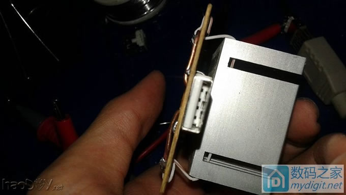 DIY 0~3.5A USBӸ