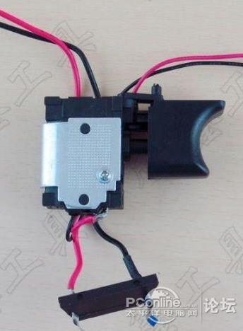 点击查看原图 终极改造,儿童电动车,小朋友车技要从小培养~~