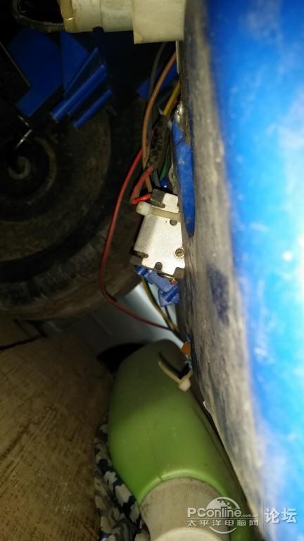 点击查看原图 终极改造,儿童电动车,小朋友车技要从小培养~~