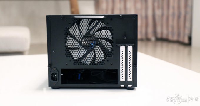 Fractal-Design Core 500 MODEVA